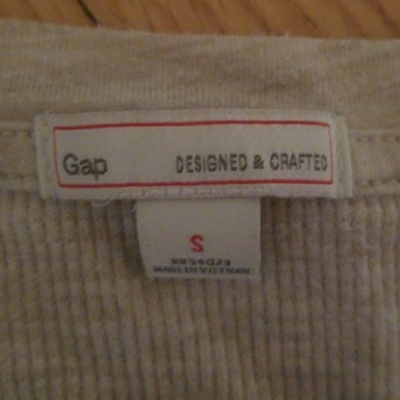 Gap Thermal Raglan - Picture 2 of 2